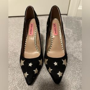 Betsey Johnson sparkle star print heels
